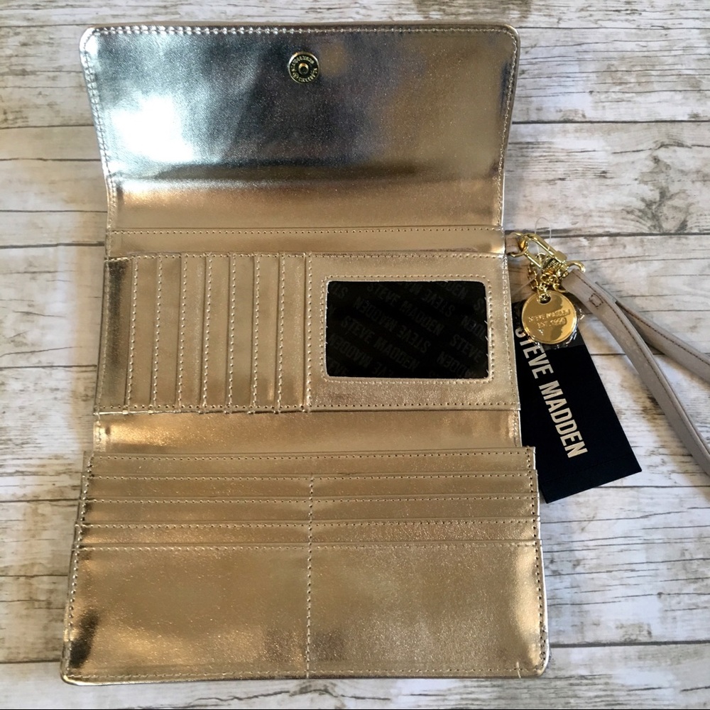 Steve Madden Wallet Wristlet - Cream Color - Picture 5 of 7